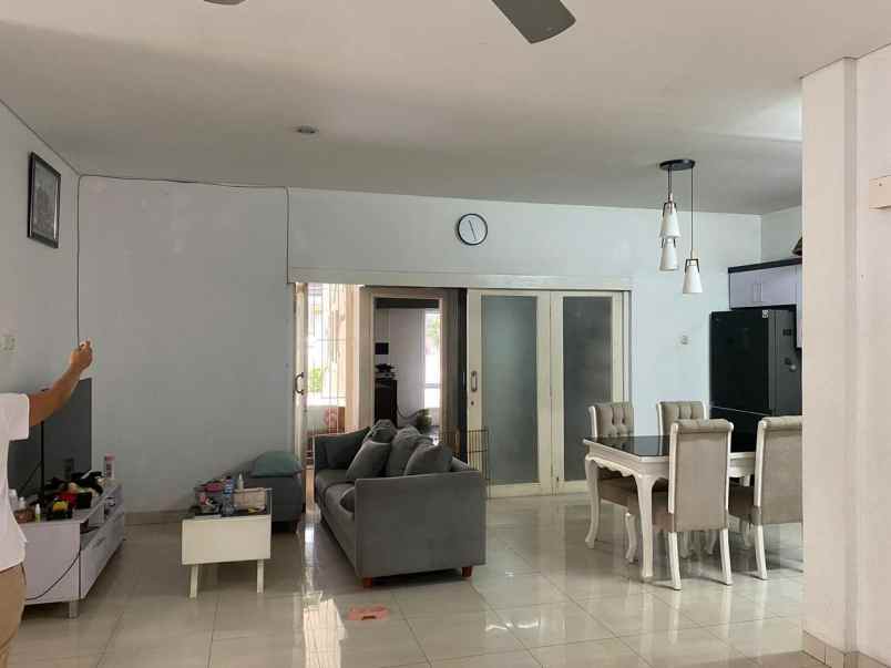 dijual rumah jatibening pondok gede