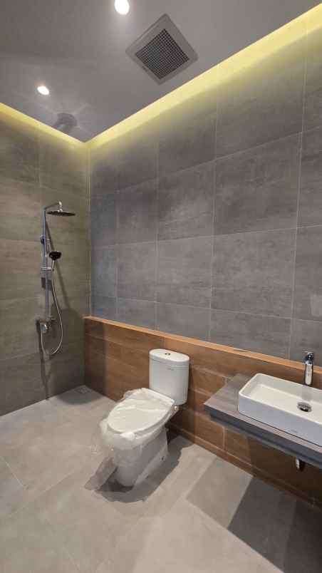 dijual rumah jatibening pondok gede