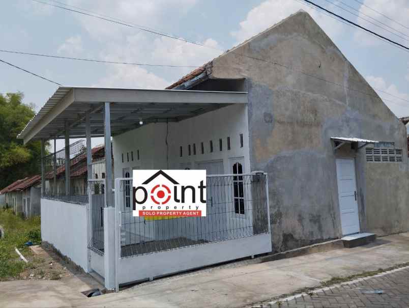 dijual rumah jeruksawit gondangrejo