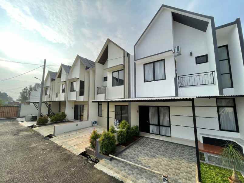 dijual rumah jl arjuna