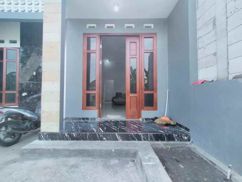 dijual rumah jl bandut ke barat bandut