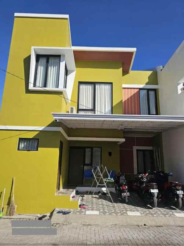 dijual rumah jl ciganitri