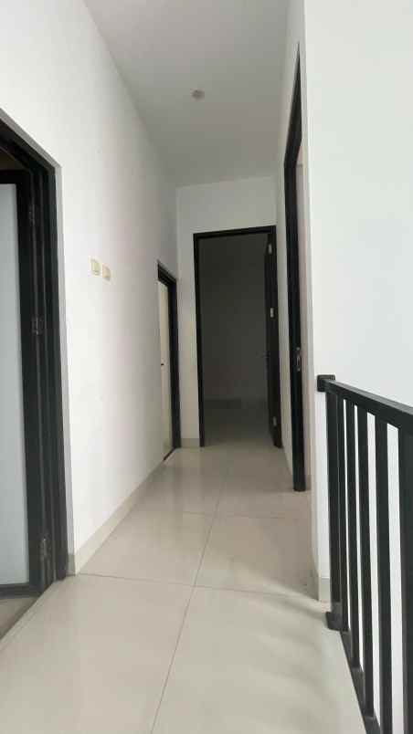 dijual rumah jl cilangkap baru pd