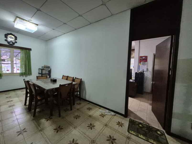 dijual rumah jl flamboyan karet