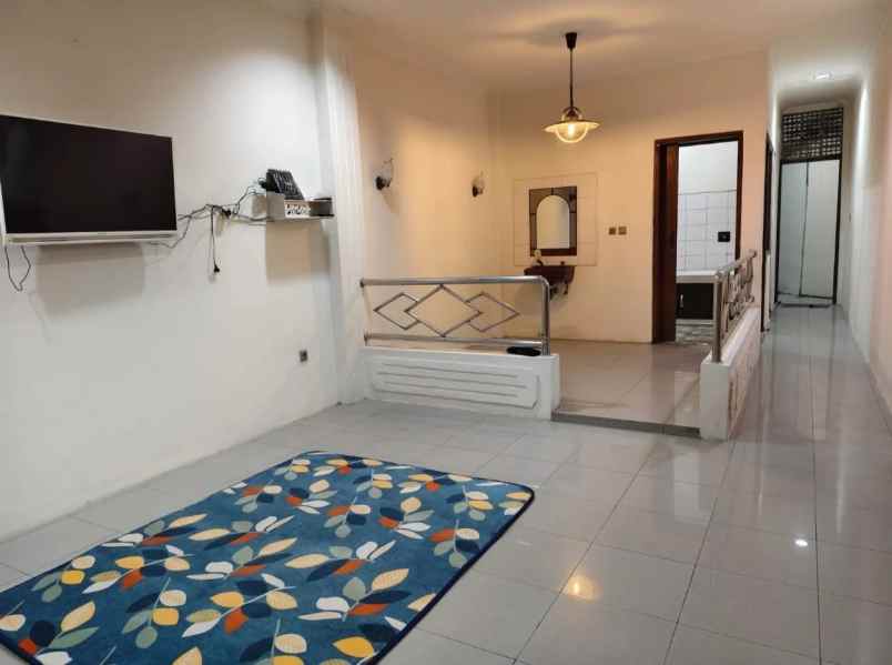 dijual rumah jl garuda