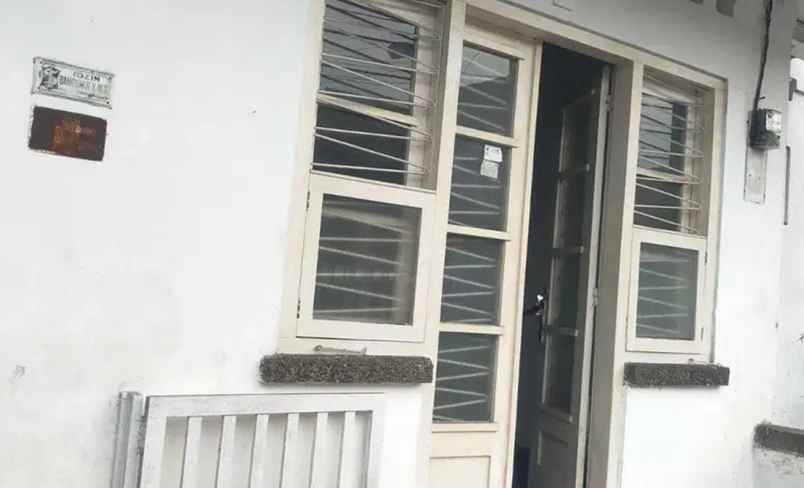 dijual rumah jl gondosuli ketabang kec