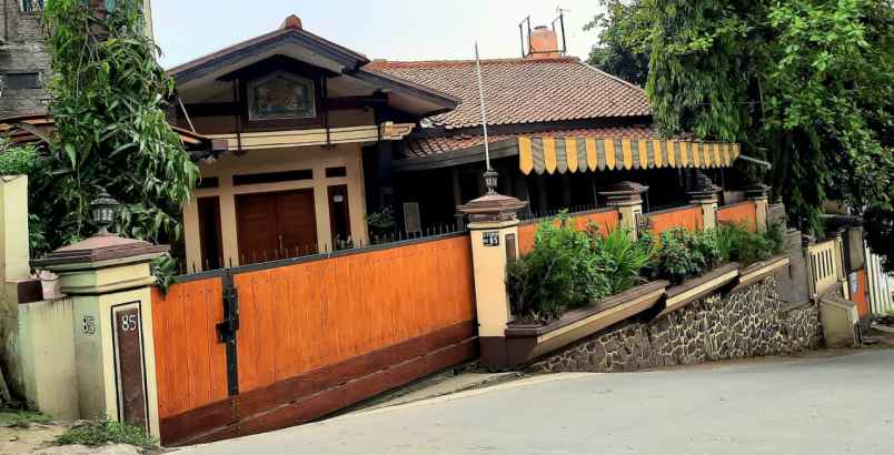 dijual rumah jl haji gofur kec ngamprah