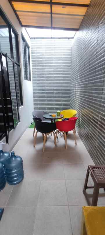 dijual rumah jl harmony 2 7 no 8