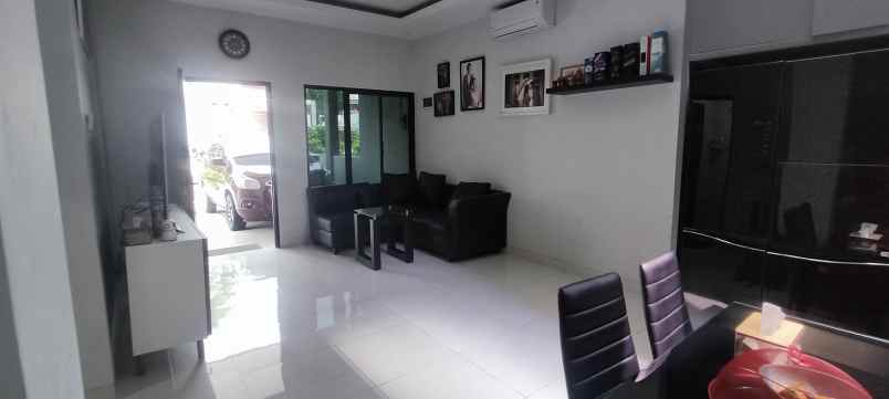 dijual rumah jl harmony 2 7 no 8