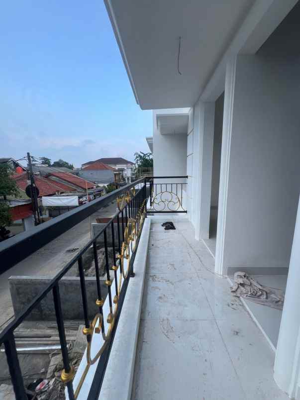 dijual rumah jl jatimakmur jatibening