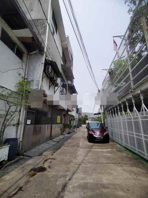 dijual rumah jl jembatan gambang