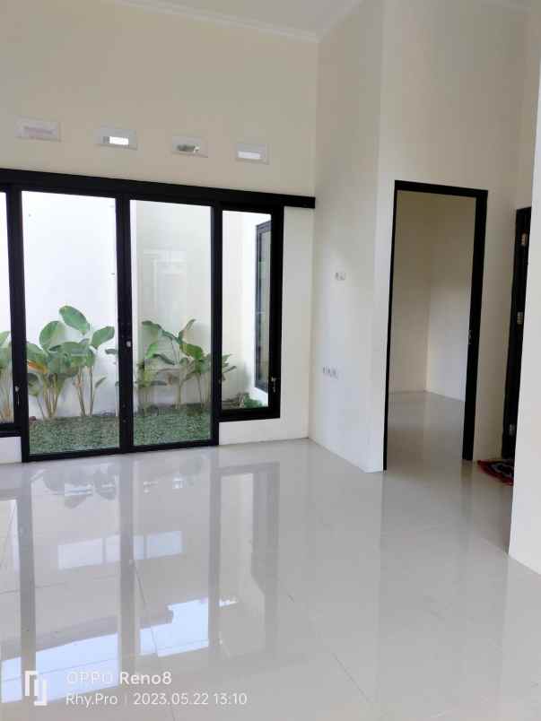 dijual rumah jl kaliurang km 10