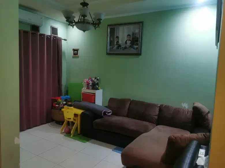 dijual rumah jl kav marinir pondok