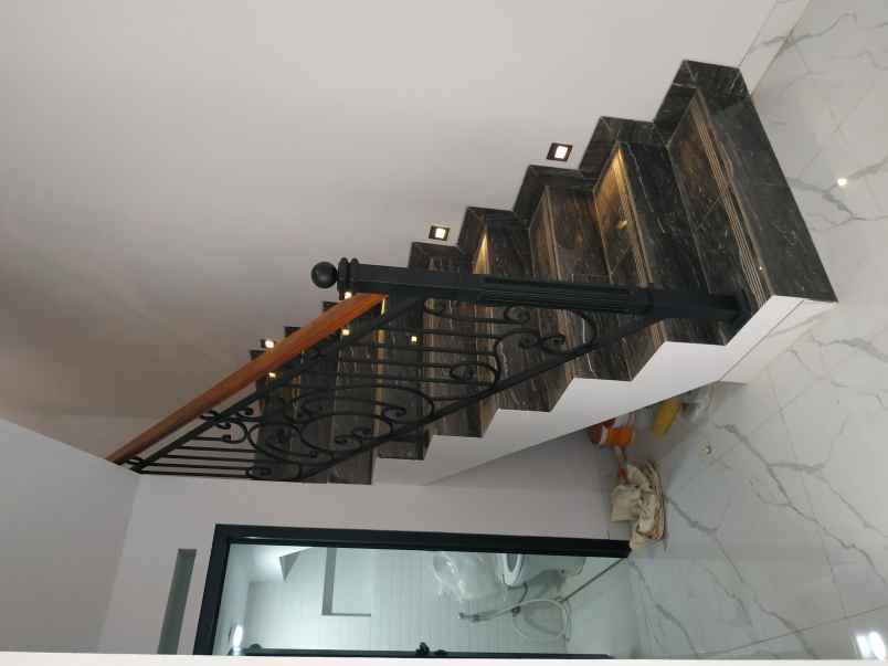 dijual rumah jl kebagusan raya