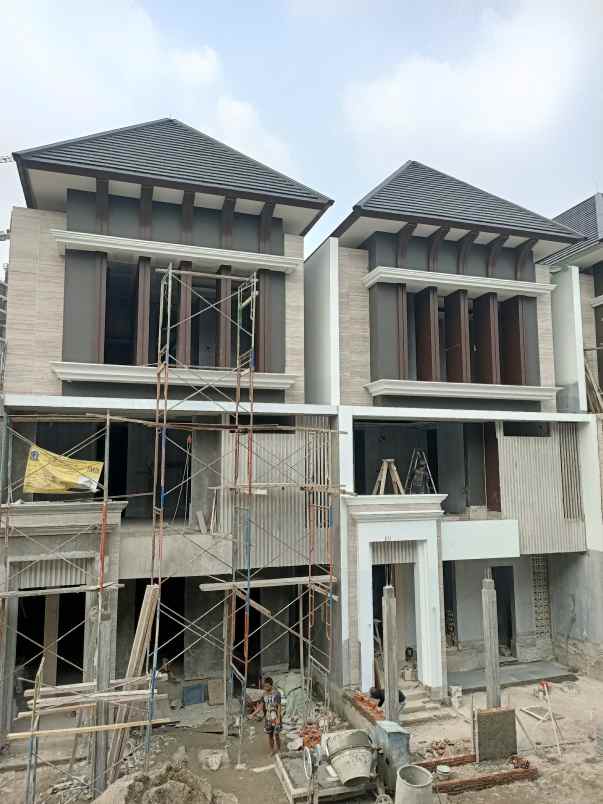 dijual rumah jl margasatwa cilandak