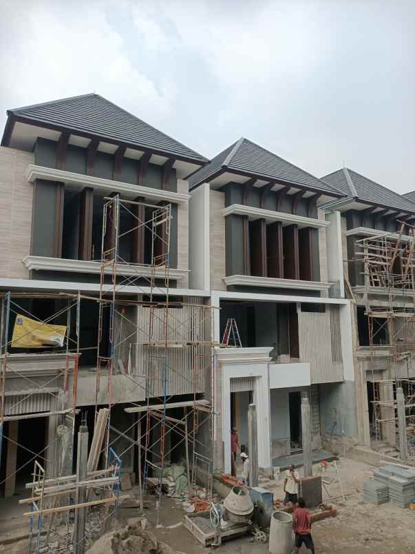 dijual rumah jl margasatwa cilandak