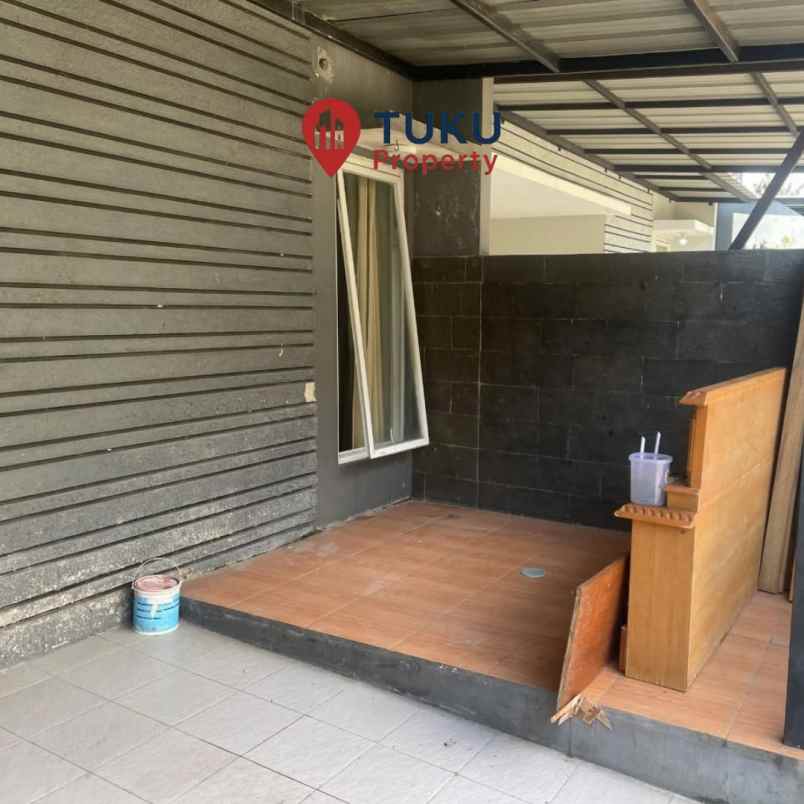 dijual rumah jl menjangan ciputat timur