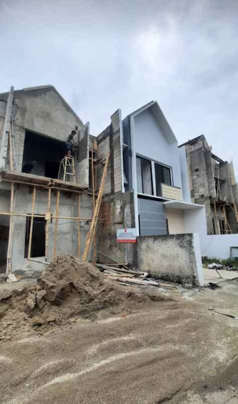 dijual rumah jl pagelarang lubang buaya