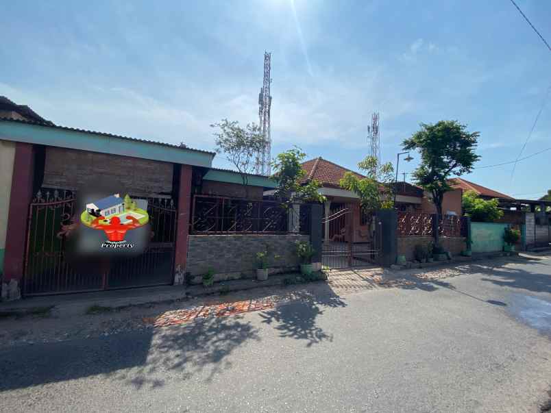 dijual rumah jl pagesangan kec