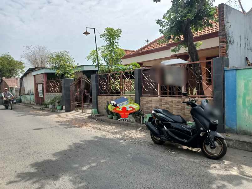 dijual rumah jl pagesangan kec