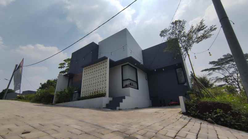 dijual rumah jl pasir pendeuy