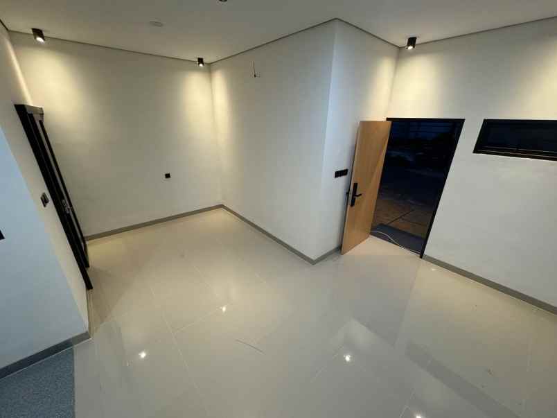 dijual rumah jl pedurenan bekasi kota