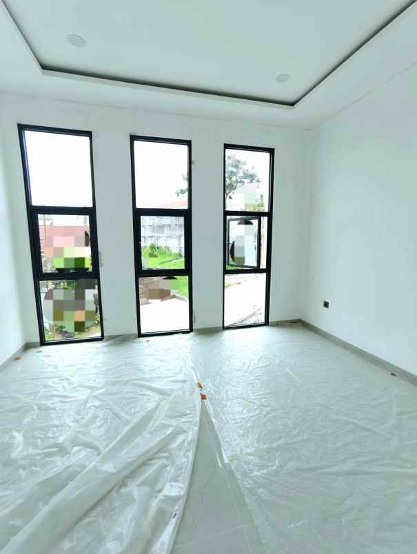 dijual rumah jl pondok hijau