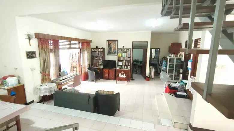 dijual rumah jl pondok kelapa duren