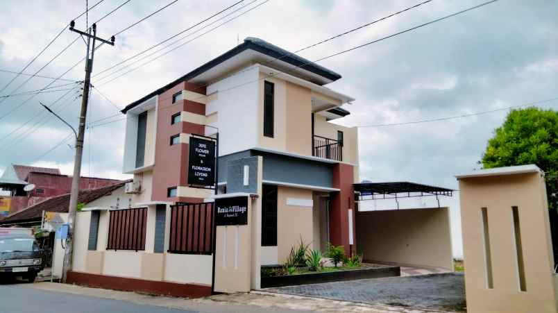 dijual rumah jl rajawali dayakan