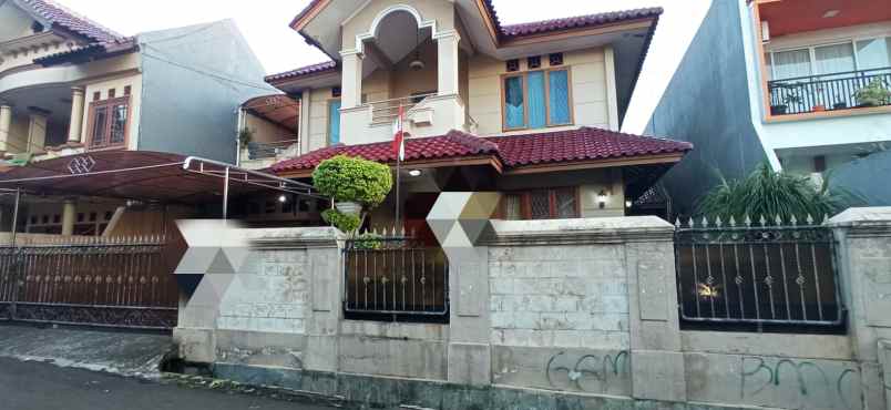 dijual rumah jl raya curug pondok