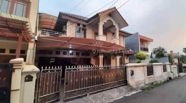 dijual rumah jl raya curug pondok