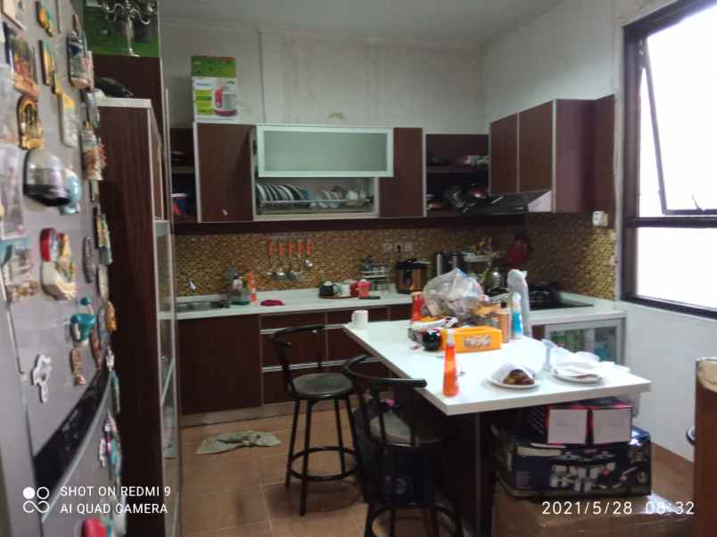 dijual rumah jl raya curug pondok