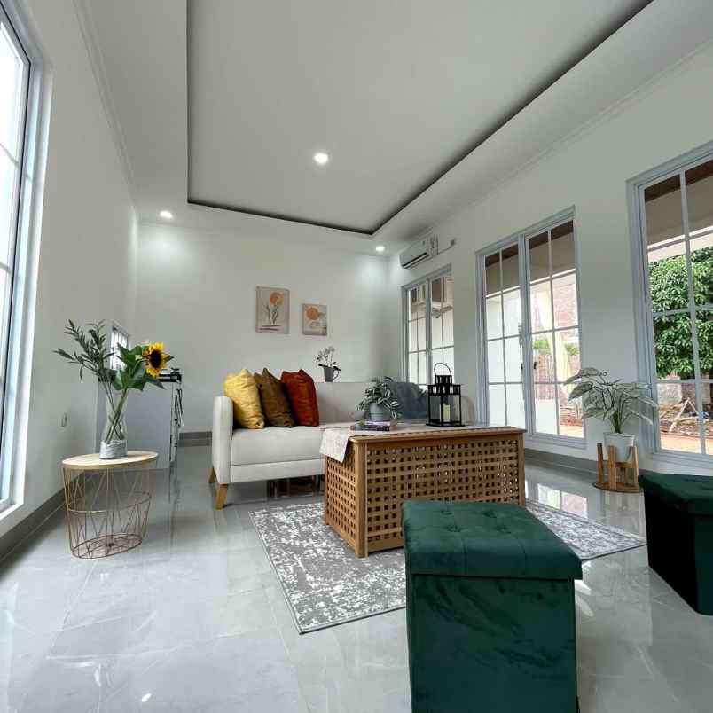 dijual rumah jl raya krukut gandul