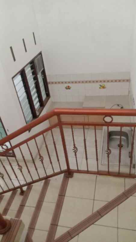 dijual rumah jl reog bandung