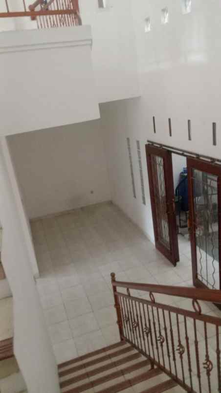 dijual rumah jl reog bandung