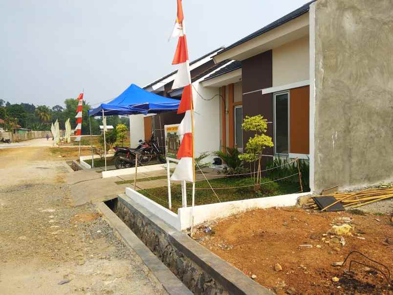 dijual rumah jl rw gembira sukamaju kec