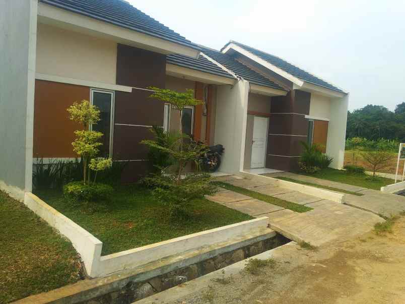 dijual rumah jl rw gembira sukamaju kec