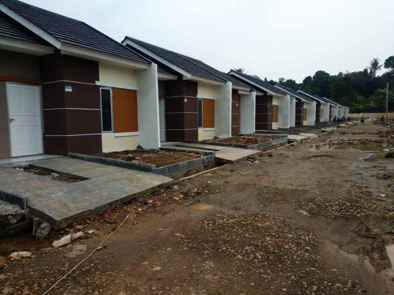 dijual rumah jl rw gembira sukamaju kec