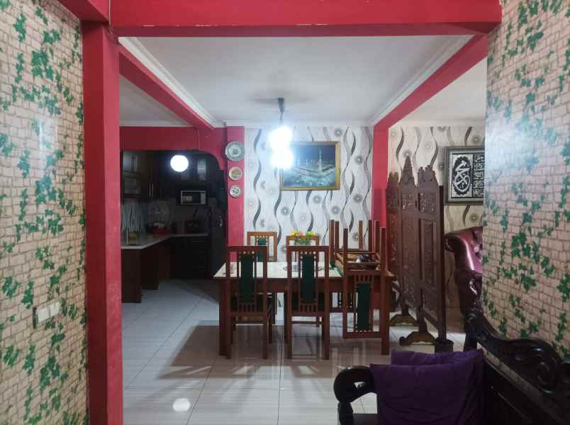 dijual rumah jl taman cikunir jaka