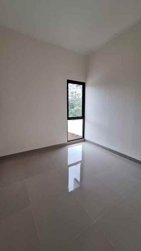 dijual rumah jl untung suropati