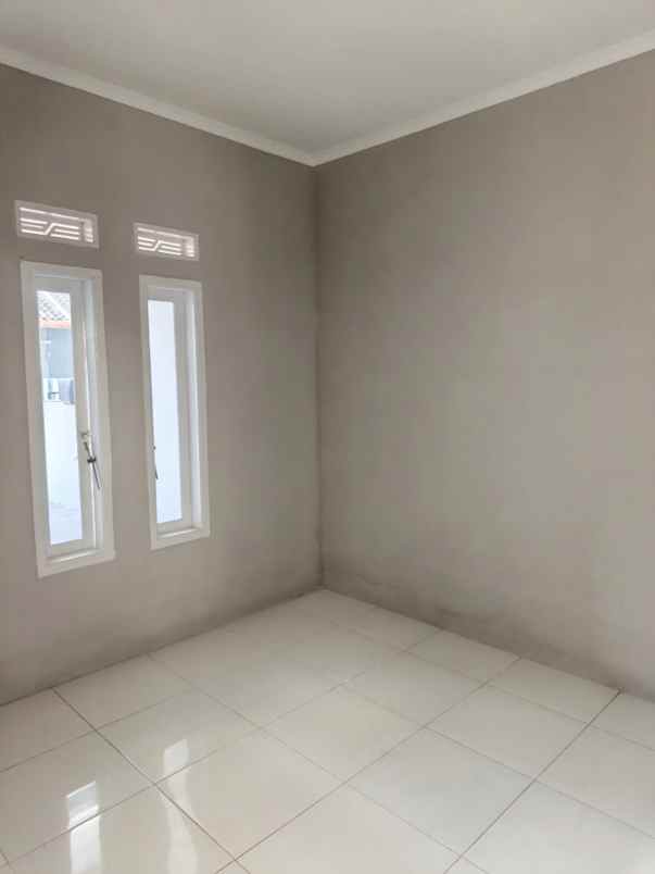 dijual rumah jln bojongmalaka terusan