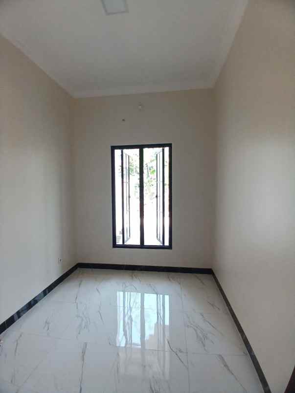 dijual rumah kalimulya cilodong depok