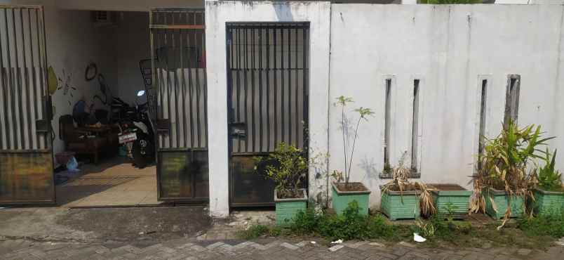 dijual rumah karang empat