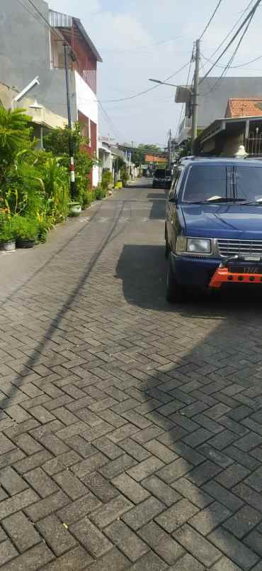 dijual rumah karang empat