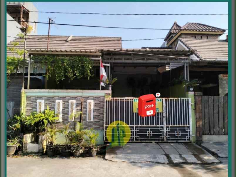 dijual rumah karang satria