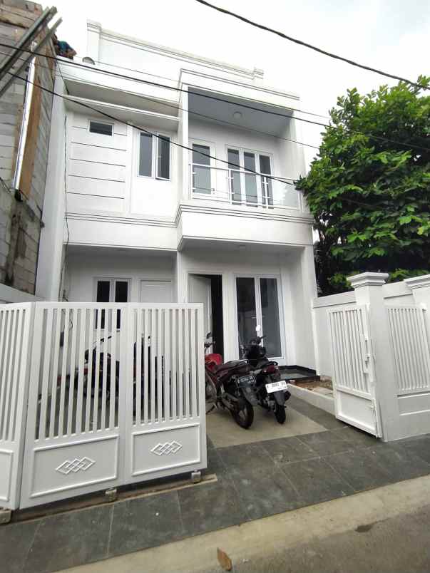 dijual rumah kavling dki pondok kelapa