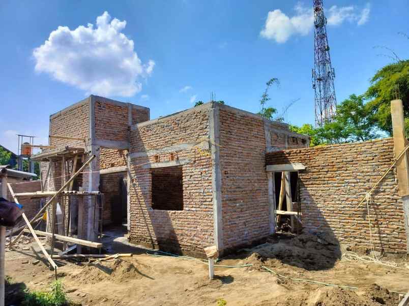 dijual rumah kec kalasan kab sleman