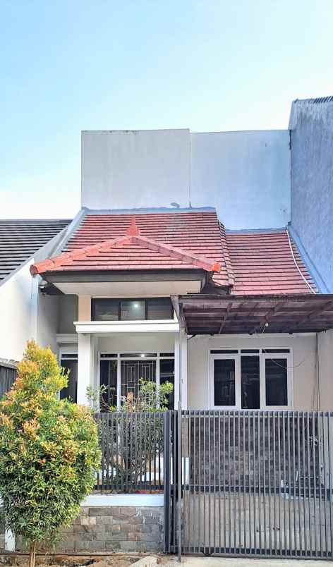 dijual rumah kec parongpong