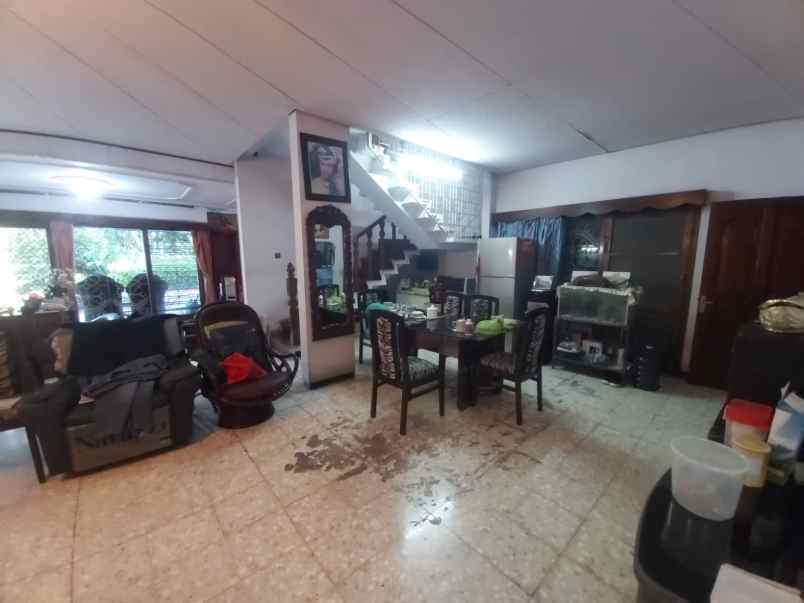 dijual rumah kecilung