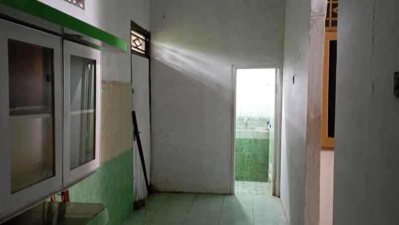 dijual rumah kedung waringin